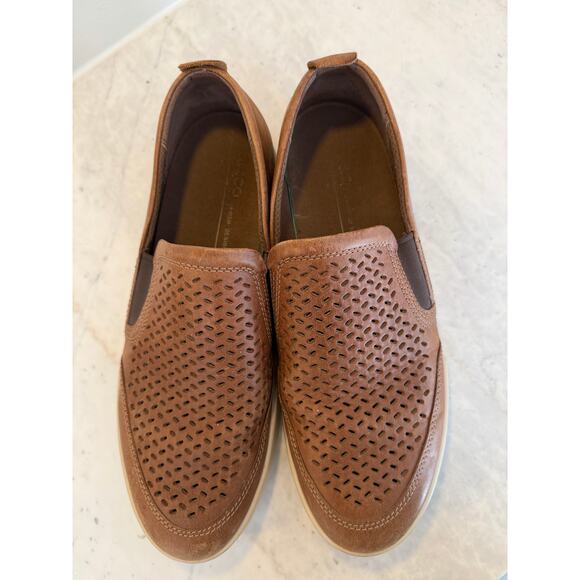 ECCO Collins Perforated Light Saddle Leather Slip-On Shoes Men’s 11 main image 4